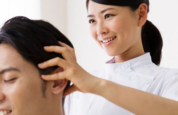 徳島で鍼灸の高品質な施術を通じてぎっくり腰のお悩みと真剣に向き合います